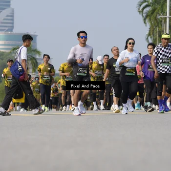Runner Photo 6473478