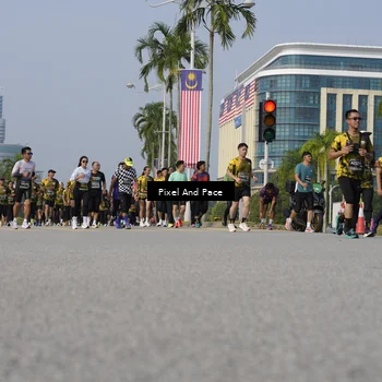 Runner Photo 6473481