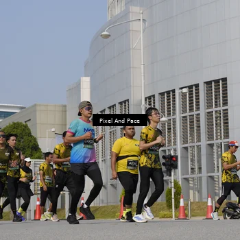 Runner Photo 6473564