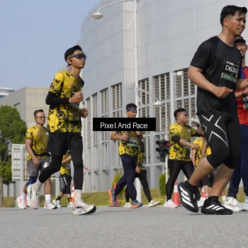 Runner Photo 6473615