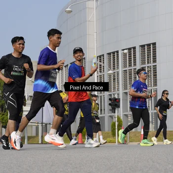 Runner Photo 6473624