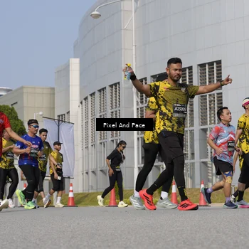 Runner Photo 6473669