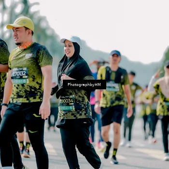 Runner Photo 6473753