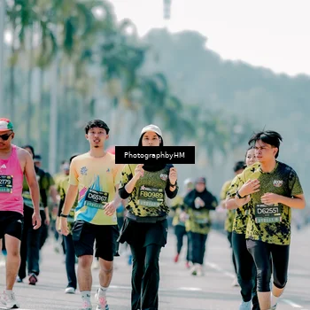 Runner Photo 6473787