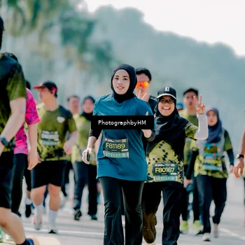 Runner Photo 6474017