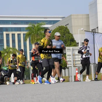 Runner Photo 6474052