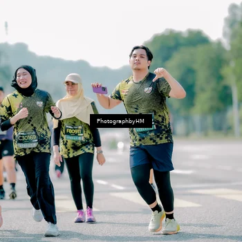 Runner Photo 6474066