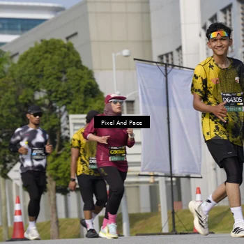 Runner Photo 6474091