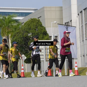 Runner Photo 6474092
