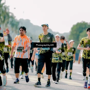 Runner Photo 6474150