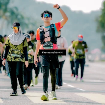 Runner Photo 6474203