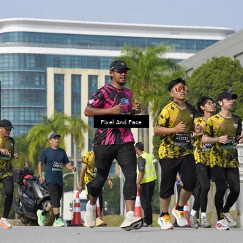 Runner Photo 6474252