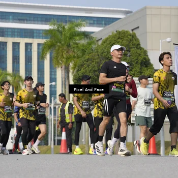 Runner Photo 6474267