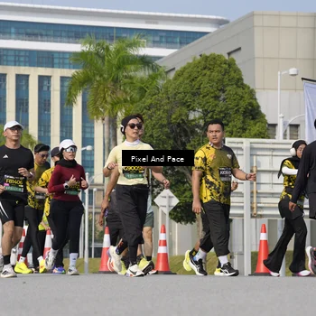 Runner Photo 6474309