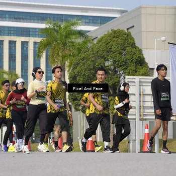 Runner Photo 6474326