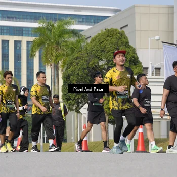 Runner Photo 6474348