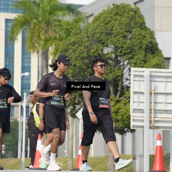 Runner Photo 6474363