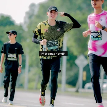 Runner Photo 6474393