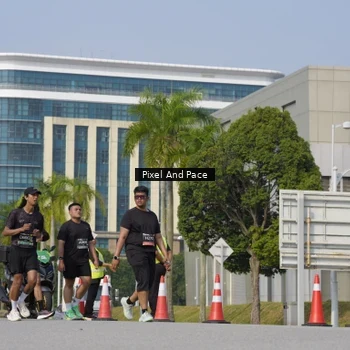 Runner Photo 6474395