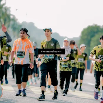 Runner Photo 6474396