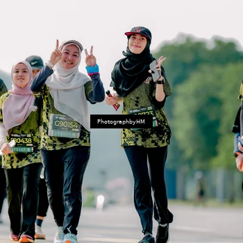 Runner Photo 6474416