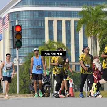 Runner Photo 6474508