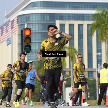 Runner Photo 6474515