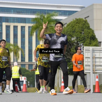 Runner Photo 6474629