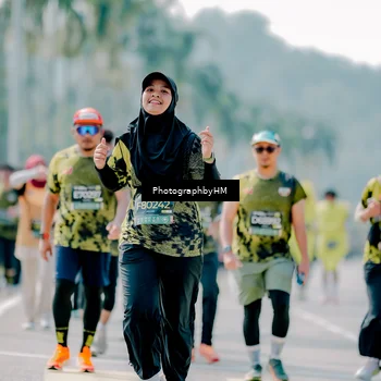 Runner Photo 6474643