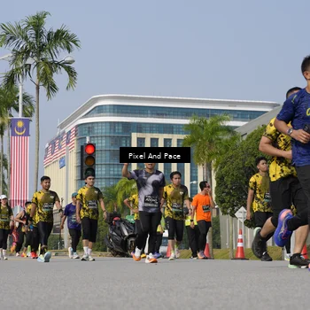 Runner Photo 6474651