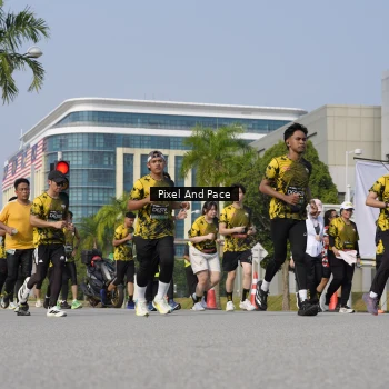 Runner Photo 6474735