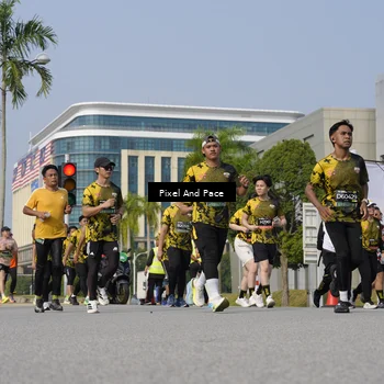 Runner Photo 6474743