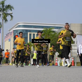 Runner Photo 6474770