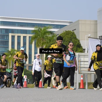 Runner Photo 6474785