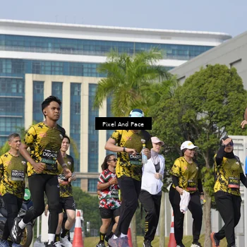 Runner Photo 6474790