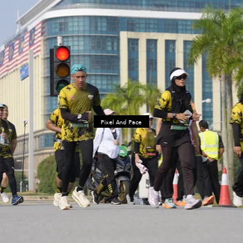 Runner Photo 6474825