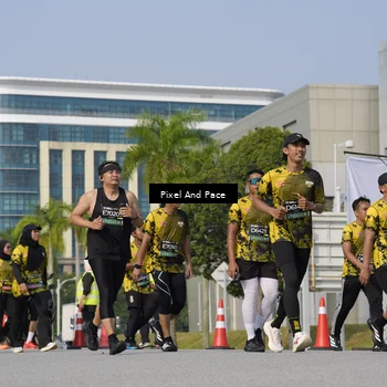 Runner Photo 6474865