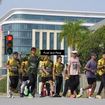 Runner Photo 6474884