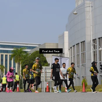 Runner Photo 6474970