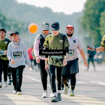 Runner Photo 6475064