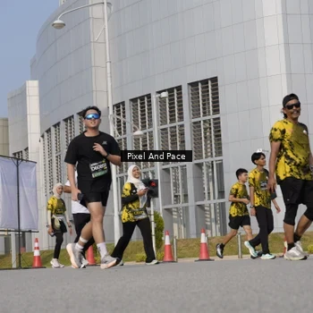 Runner Photo 6475128