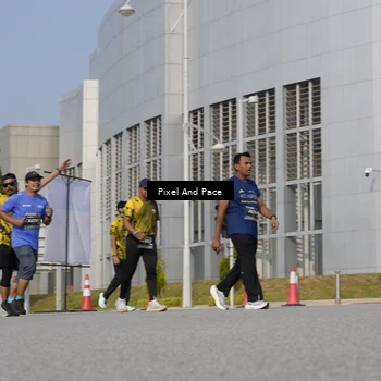Runner Photo 6475189