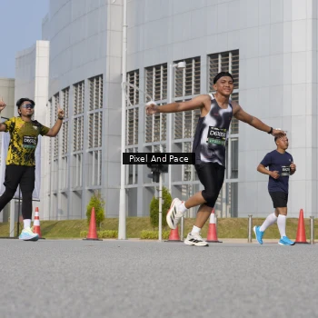 Runner Photo 6475238