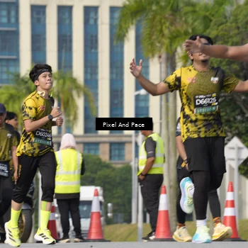 Runner Photo 6475266