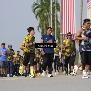 Runner Photo 6475299