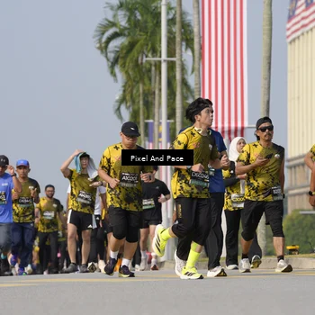 Runner Photo 6475306