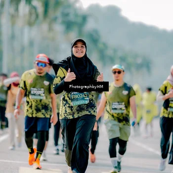 Runner Photo 6475333