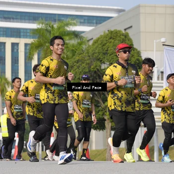 Runner Photo 6475355