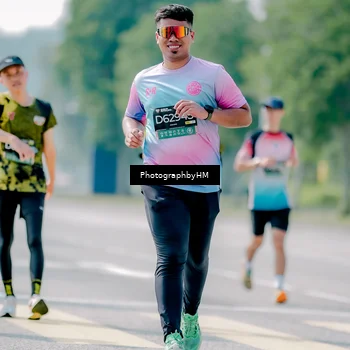 Runner Photo 6475360