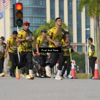Runner Photo 6475416